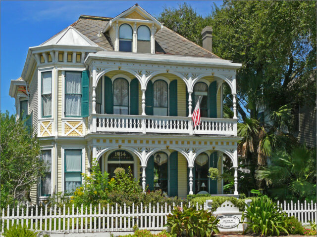 CopperSmith Inn Bed And Breakfast