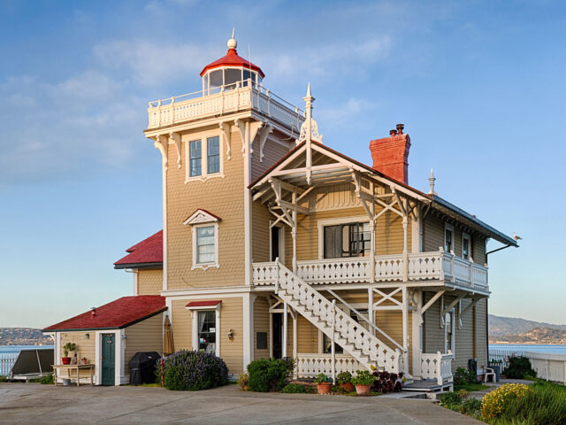 East Brother Light Station Bed And Breakfast