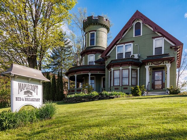 Maplecroft Bed & Breakfast