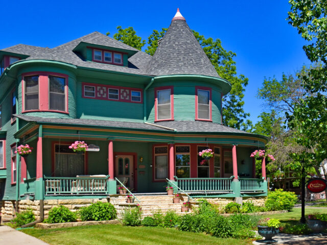 Carriage House B&B