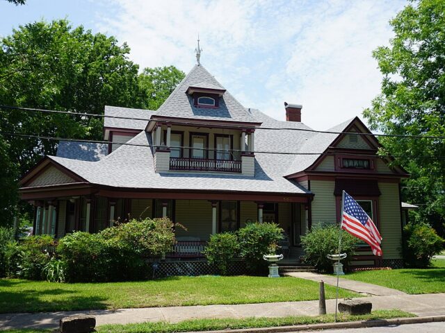 Courthouse Inn Bed And Breakfast