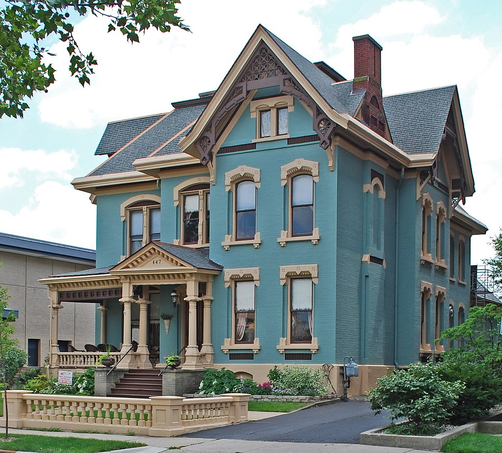Kalamazoo House Bed And Breakfast