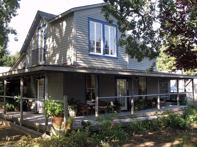 Lavender Bed And Breakfast