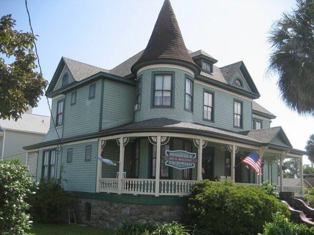 Pensacola Victorian Bed And Breakfast
