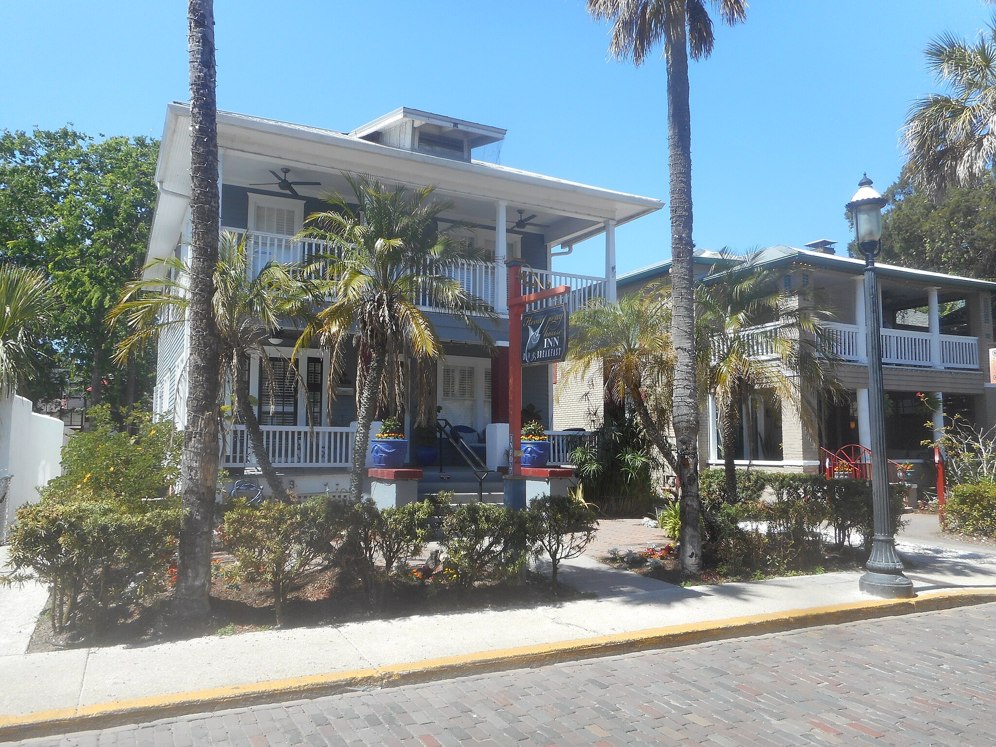 Hemingway House Bed And Breakfast
