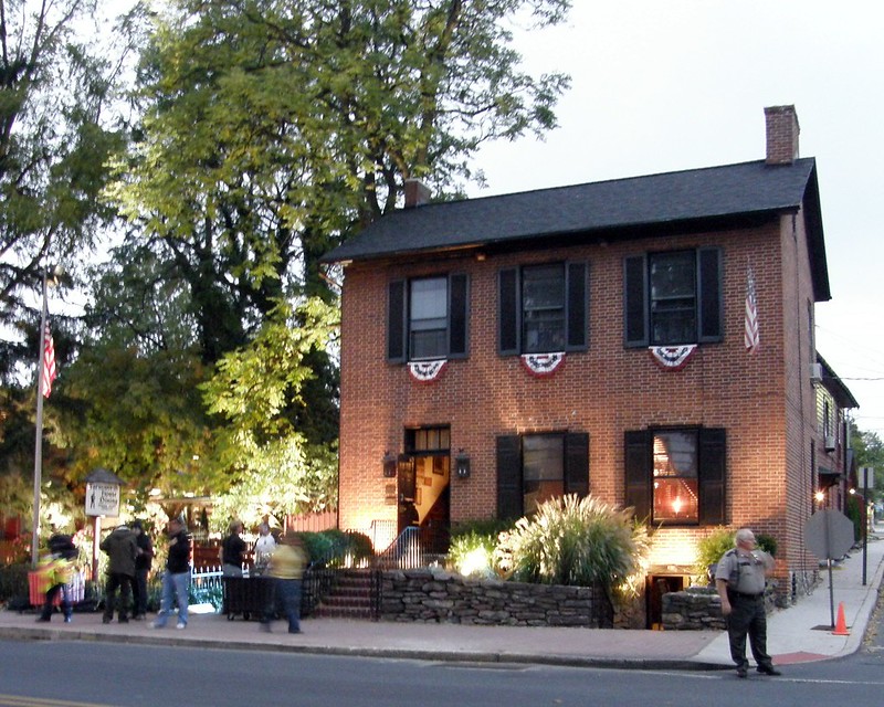 The Farnsworth House Bed and Breakfast