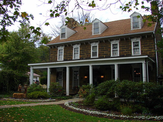 Century Inn Bed And Breakfast