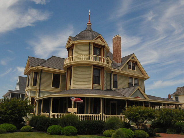 Williams Cottage Inn B&B