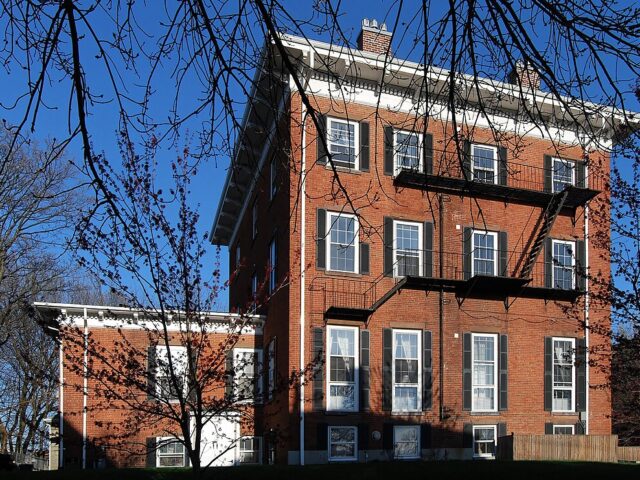 Christopher Dodge House B&B