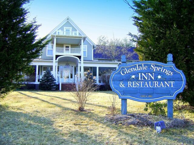 Glendale Springs Inn & Restaurant