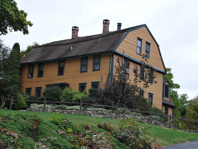 Captain Grant’s 1754 B&B
