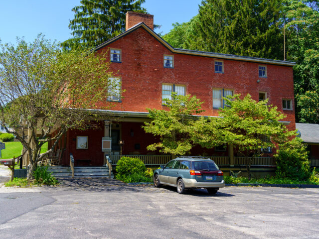 Cashtown Inn B&B