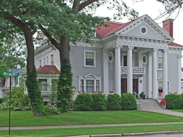 Wellington Inn Bed and Breakfast