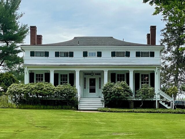 Neighbour House Bed & Breakfast