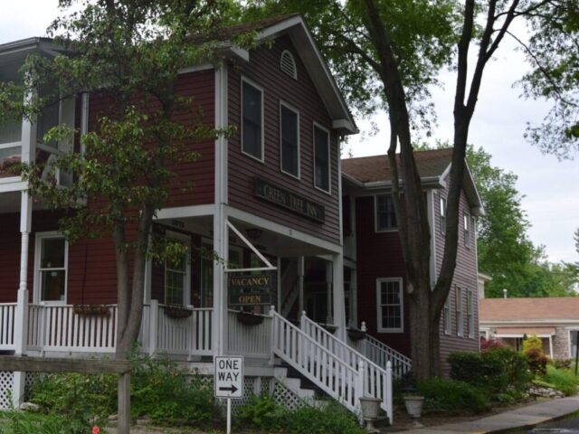 Green Tree Inn B&B