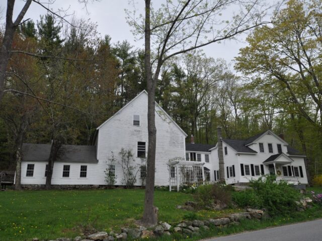 Harrisville Inn Bed and Breakfast