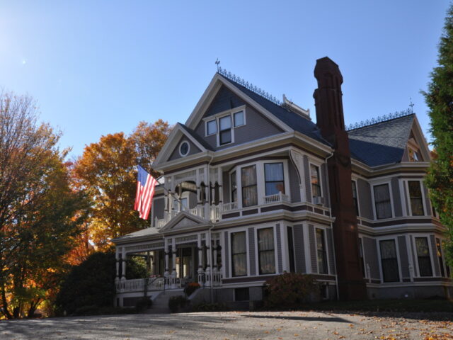 The Lady Mary Inn